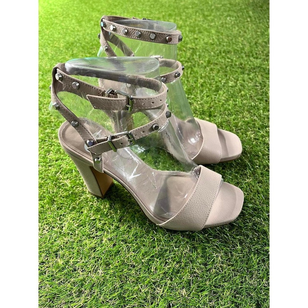 Gianni Bini High Heel Sandals Studded Ankle Strappy open toe chunky heel Y2k